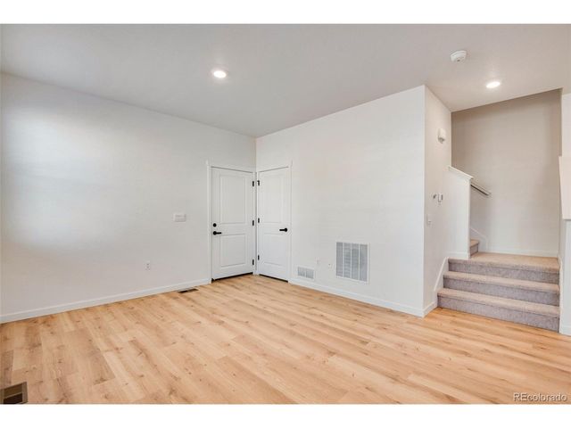 22224 E 6th Pl, Aurora, CO 80018