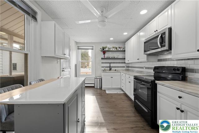 220 East Tioga Street, Allentown City, PA 18103