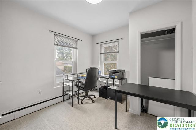 220 East Tioga Street, Allentown City, PA 18103