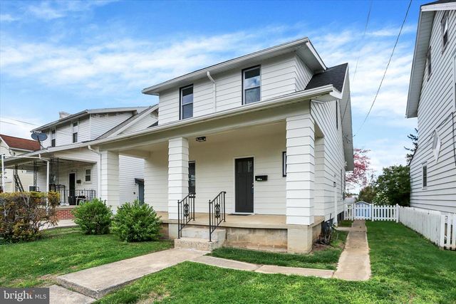 225 S 17TH ST, Camp Hill, PA 17011
