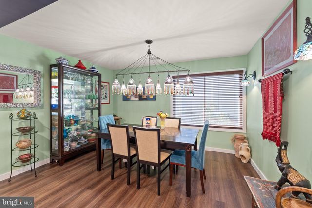 112 HOPELAND LN, Sterling, VA 20164