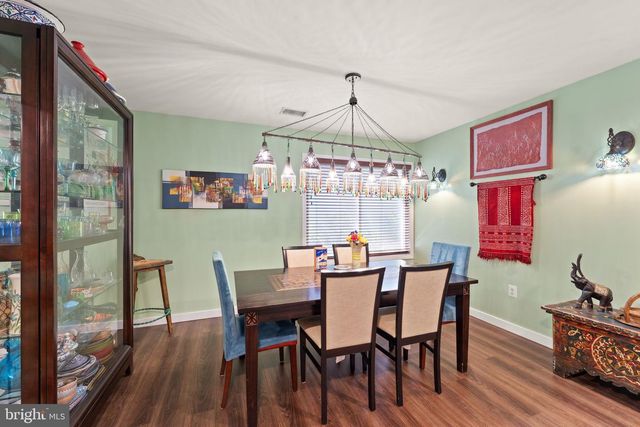 112 HOPELAND LN, Sterling, VA 20164