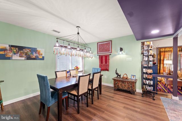 112 HOPELAND LN, Sterling, VA 20164
