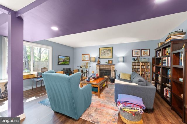 112 HOPELAND LN, Sterling, VA 20164