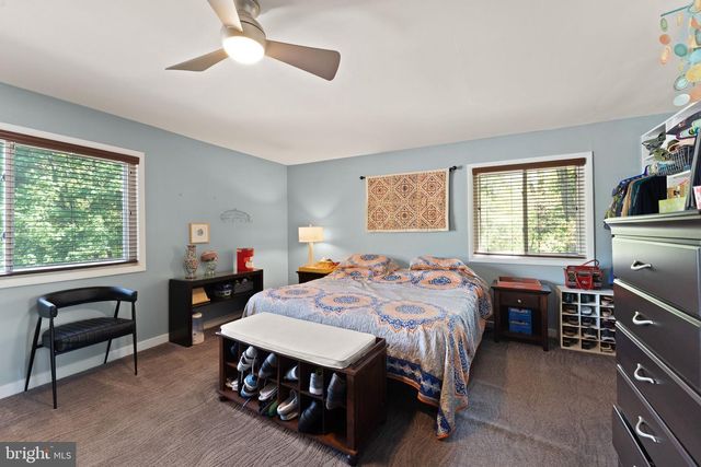 112 HOPELAND LN, Sterling, VA 20164