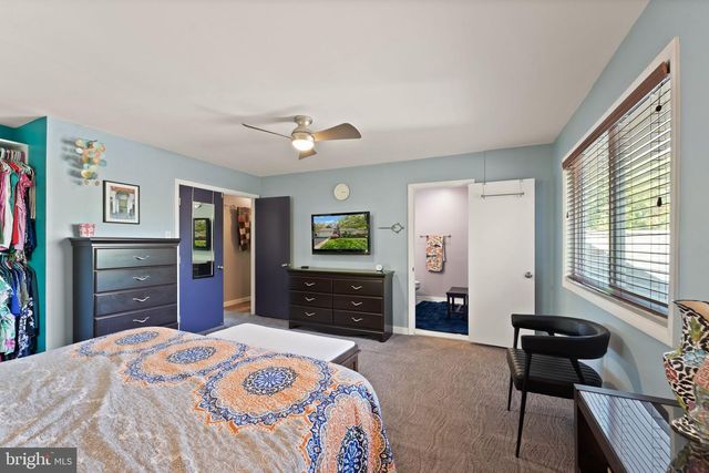 112 HOPELAND LN, Sterling, VA 20164