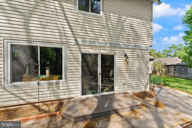 112 HOPELAND LN, Sterling, VA 20164