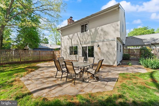 112 HOPELAND LN, Sterling, VA 20164