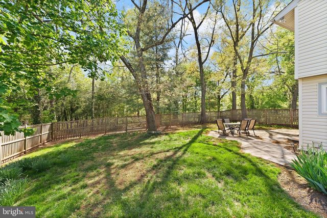 112 HOPELAND LN, Sterling, VA 20164