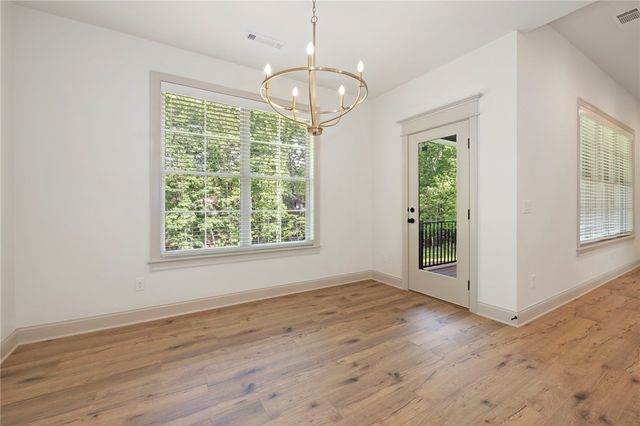 4 Naver Lane, Bella Vista, AR 72715