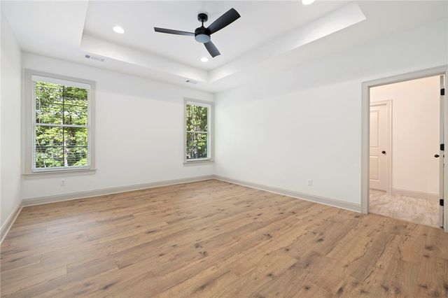 4 Naver Lane, Bella Vista, AR 72715