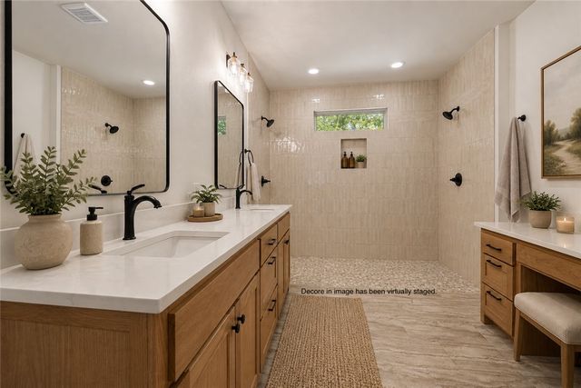 4 Naver Lane, Bella Vista, AR 72715