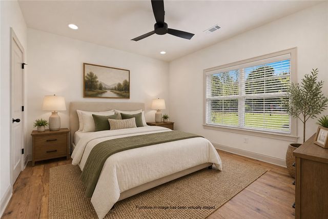 4 Naver Lane, Bella Vista, AR 72715