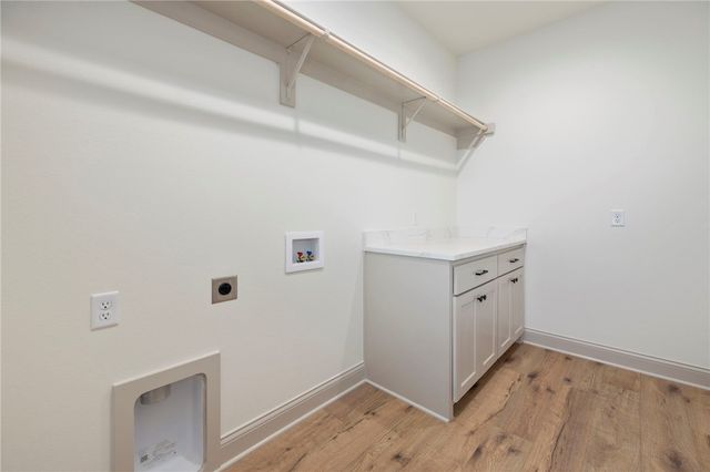 4 Naver Lane, Bella Vista, AR 72715