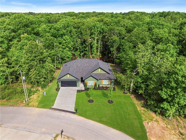 4 Naver Lane, Bella Vista, AR 72715