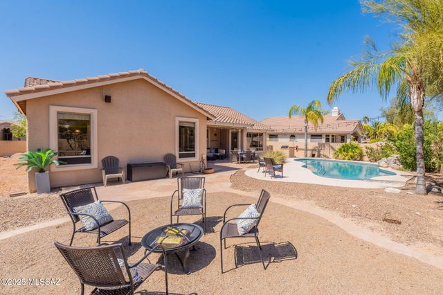 11372 N Twin Spur Court, Oro Valley, AZ 85737
