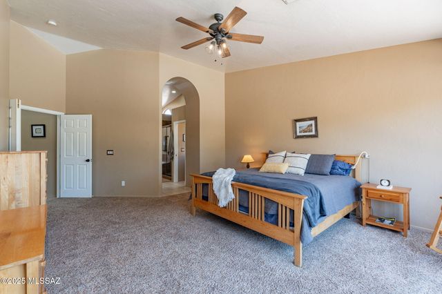 11372 N Twin Spur Court, Oro Valley, AZ 85737