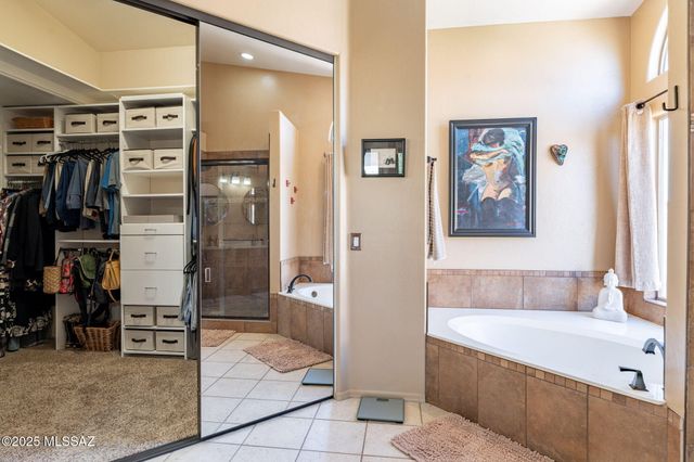 11372 N Twin Spur Court, Oro Valley, AZ 85737
