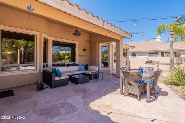 11372 N Twin Spur Court, Oro Valley, AZ 85737