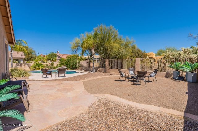 11372 N Twin Spur Court, Oro Valley, AZ 85737