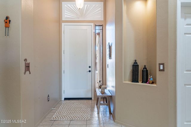 11372 N Twin Spur Court, Oro Valley, AZ 85737