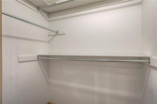 14816 E 33rd Street S, Independence, MO 64055