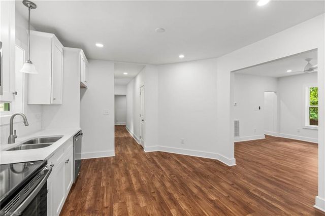 1533 NE 25th Street, Winston-salem, NC 27105