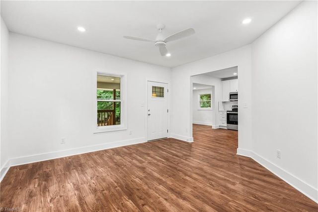 1533 NE 25th Street, Winston-salem, NC 27105