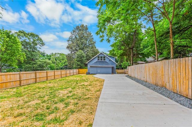 1533 NE 25th Street, Winston-salem, NC 27105