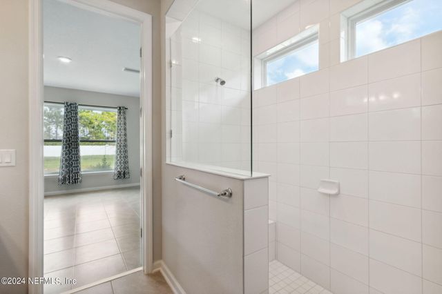 10249 INNOVATION Way, Jacksonville, FL 32256