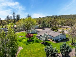 4234 Reese Creek Road, Eagle Point, OR 97524