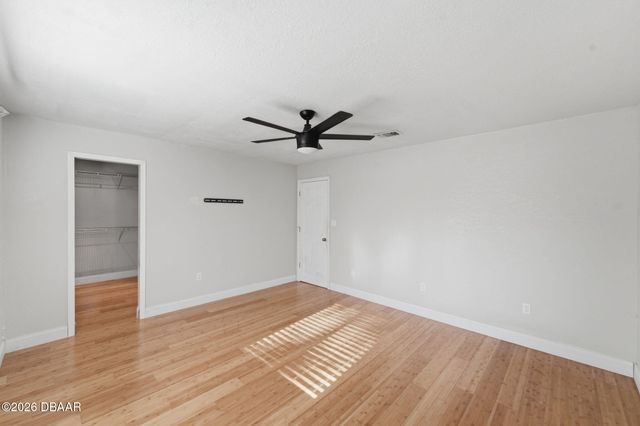 332 Shadydale Court, Deltona, FL 32738