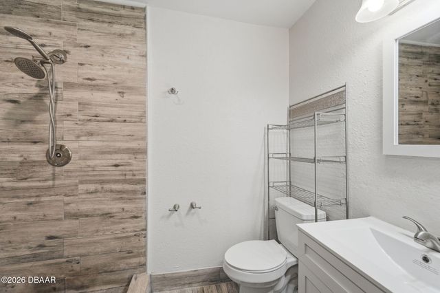 332 Shadydale Court, Deltona, FL 32738