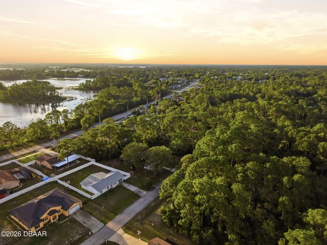 332 Shadydale Court, Deltona, FL 32738