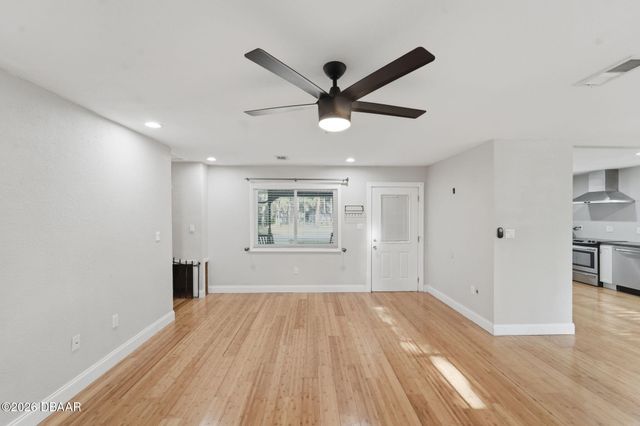 332 Shadydale Court, Deltona, FL 32738