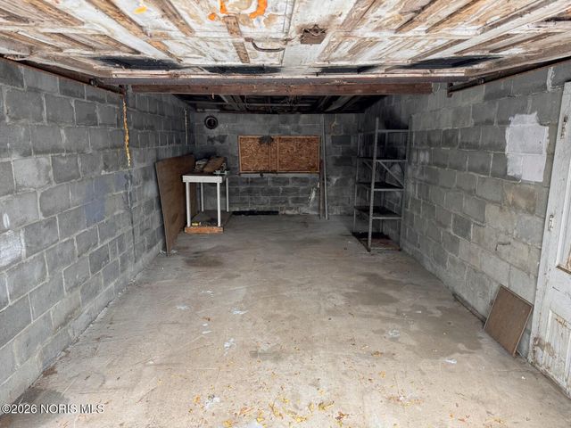 611 W Jackson Street, West Unity, OH 43570