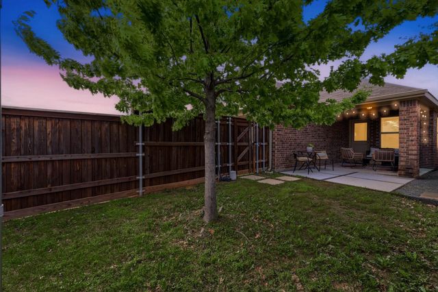 2376 Opaline Drive, Little Elm, TX 76227