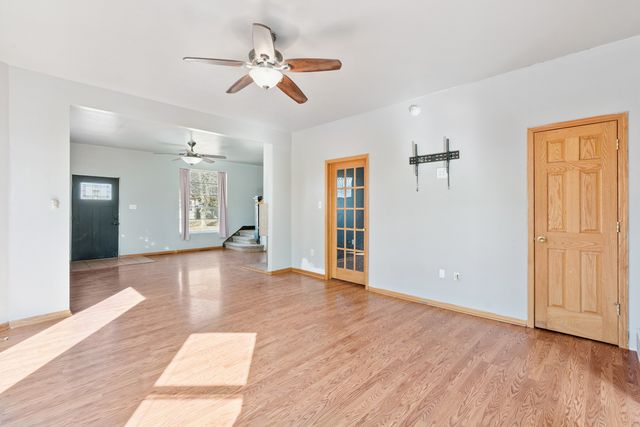 1315 Pershing Boulevard, Clinton, IA 52732