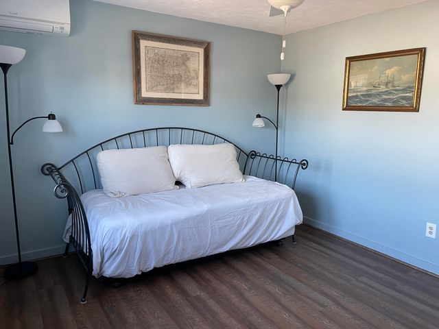 690 Commercial Street UNIT 5D, Provincetown, MA 02657