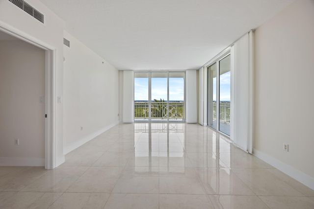 450 N Federal Highway 905, Boynton Beach, FL 33435