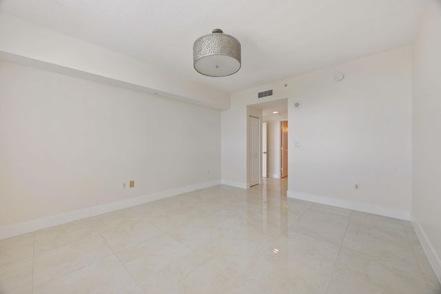450 N Federal Highway 905, Boynton Beach, FL 33435