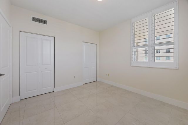 450 N Federal Highway 905, Boynton Beach, FL 33435