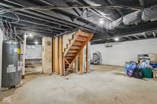 6018 Ivanhoe Street, Indianapolis, IN 46219