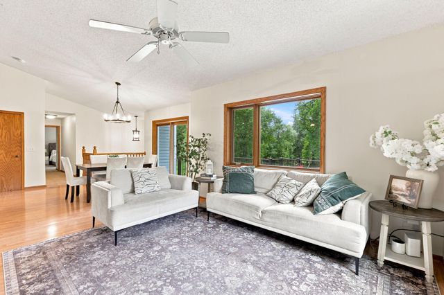 1500 93rd Avenue N, Brooklyn Park, MN 55444