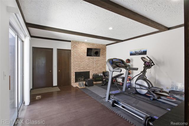 3961 Chablis Street ., West Bloomfield Charter Township, MI 48323