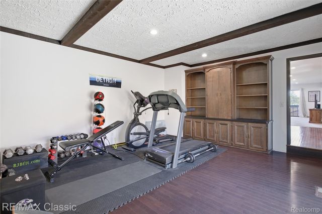3961 Chablis Street ., West Bloomfield Charter Township, MI 48323
