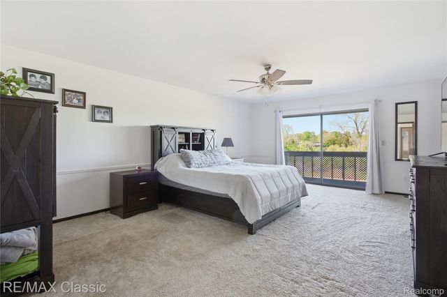 3961 Chablis Street ., West Bloomfield Charter Township, MI 48323