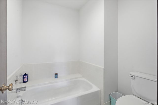 3961 Chablis Street ., West Bloomfield Charter Township, MI 48323