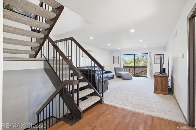 3961 Chablis Street ., West Bloomfield Charter Township, MI 48323