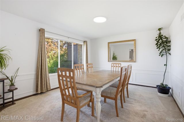 3961 Chablis Street ., West Bloomfield Charter Township, MI 48323